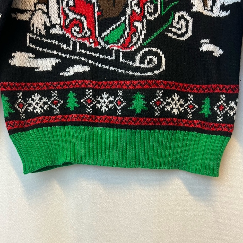 Well Worn Girls / Boys Holiday Christmas Crew Neck Pull Over Ugly Sweater - Picture 7 of 10